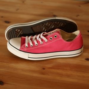 Womens Converse Pink Paper Size 11